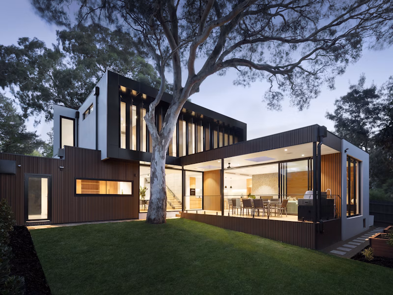 Contemporary custom home by Deerpath Custom Builders in New Jersey